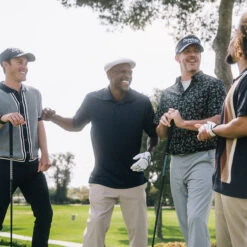 Cleveland Golf Launcher XL Halo Hybrid -Golf Equipment Store Launcher XL Halo Hybrid Lifestyle lrg V2 1